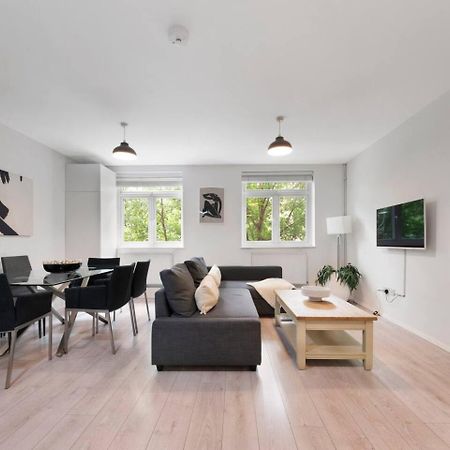 2 Bed Apartment- Finsbury Park Station B Лондон Екстер'єр фото